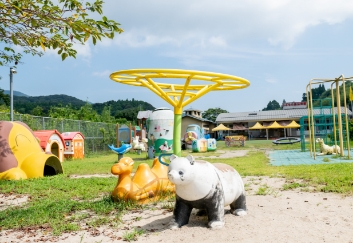 園庭遊具2